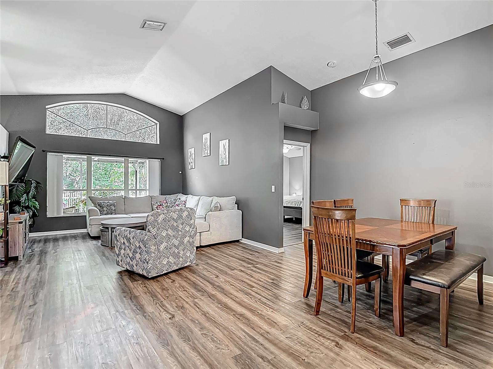 Image 7 of 41 For 5143 New Brittany Lane