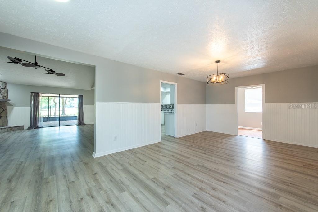 Image 14 of 48 For 2336 Windsor Oaks Avenue