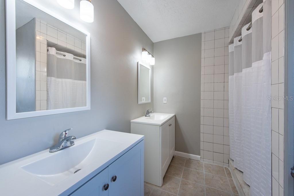 Image 19 of 48 For 2336 Windsor Oaks Avenue