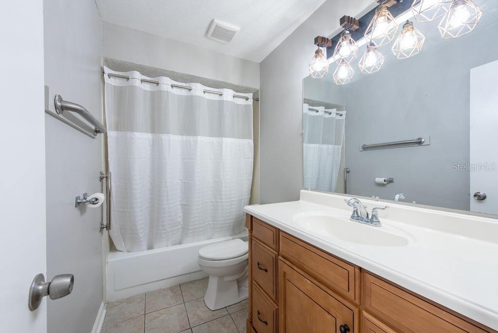 Image 26 of 48 For 2336 Windsor Oaks Avenue