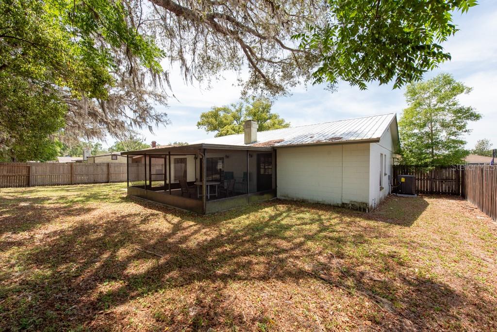 Image 36 of 48 For 2336 Windsor Oaks Avenue