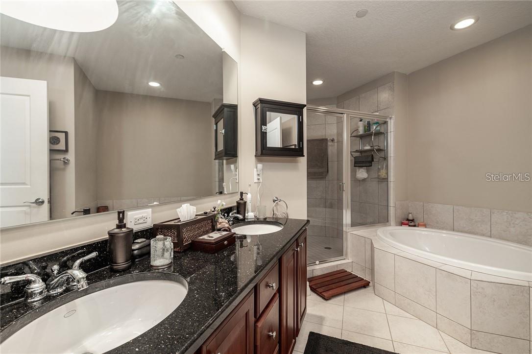 Image 17 of 27 For 1209 Cumberland Avenue 1802
