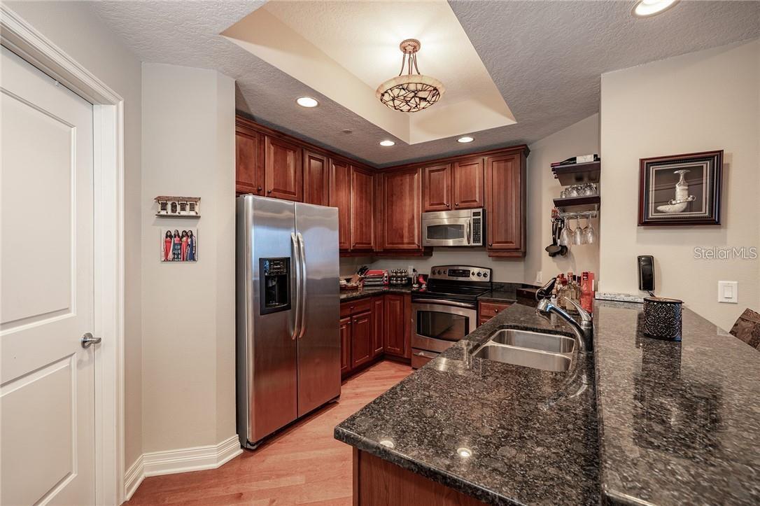 Image 8 of 27 For 1209 Cumberland Avenue 1802