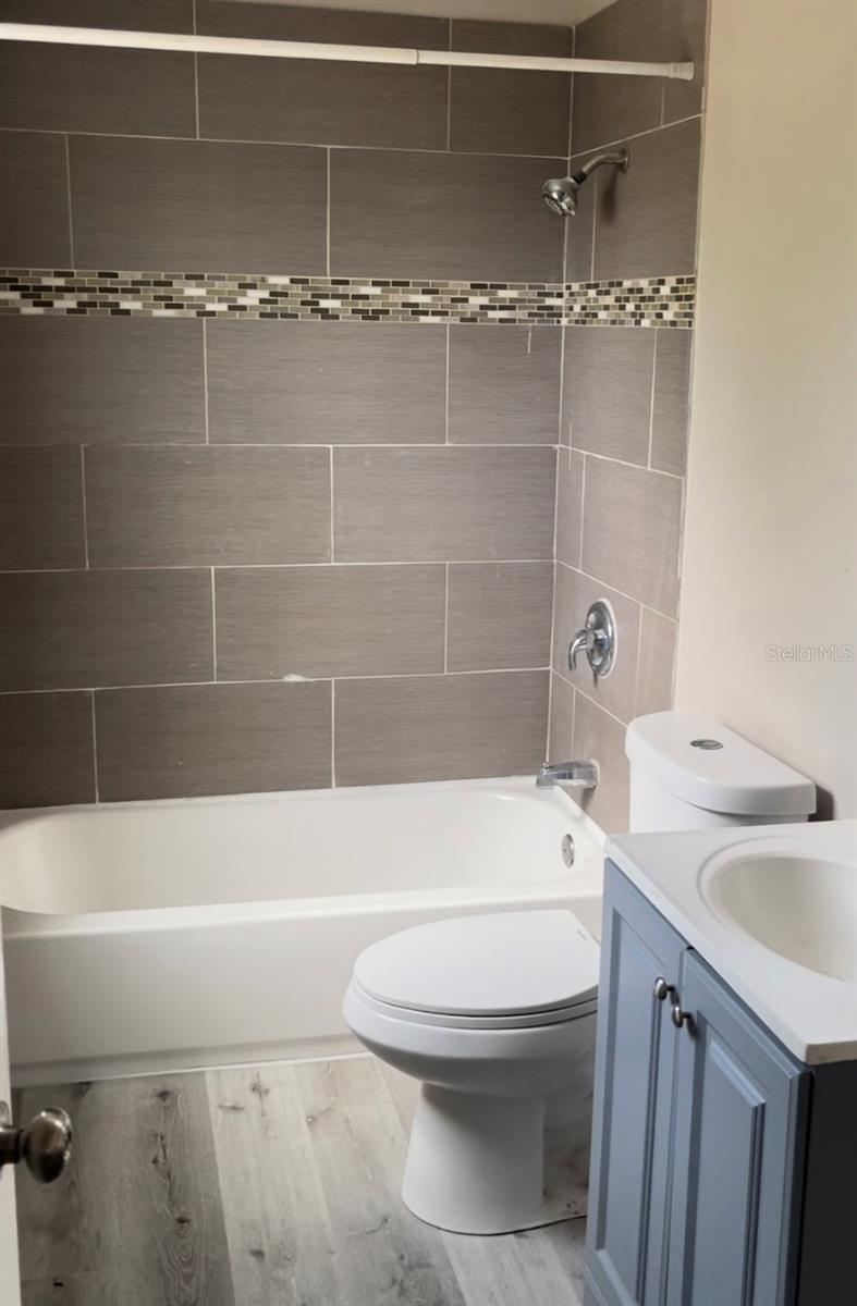 Image 4 of 10 For 1751 46th Street S