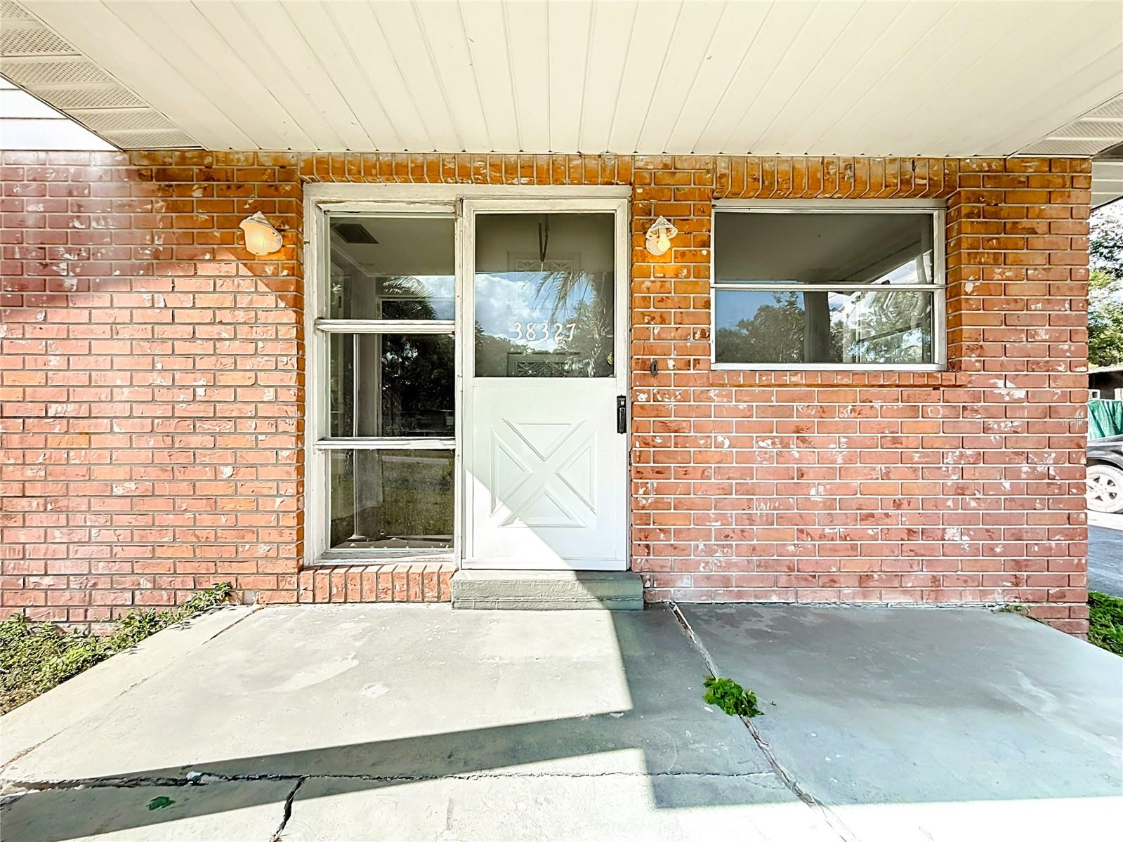 Image 12 of 63 For 38327 Palm Grove Drive