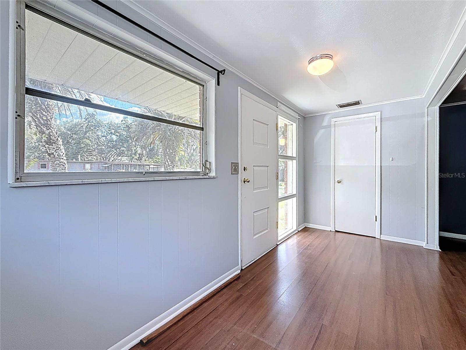 Image 14 of 63 For 38327 Palm Grove Drive