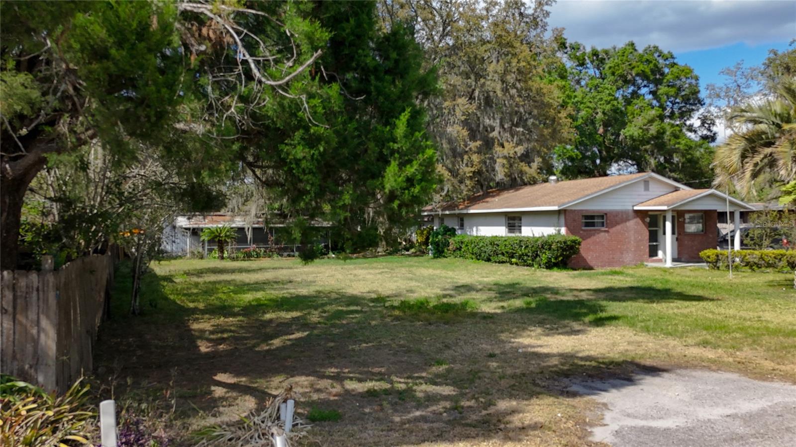 Image 4 of 63 For 38327 Palm Grove Drive
