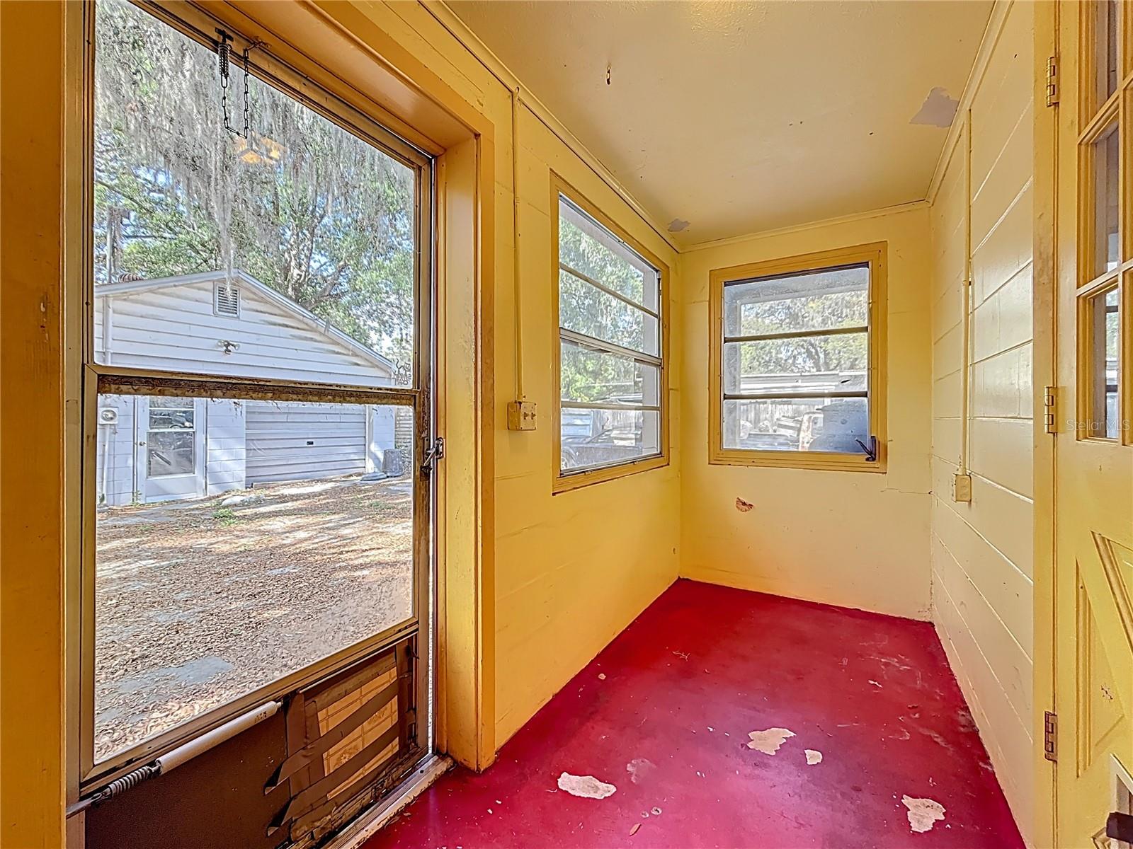 Image 42 of 63 For 38327 Palm Grove Drive