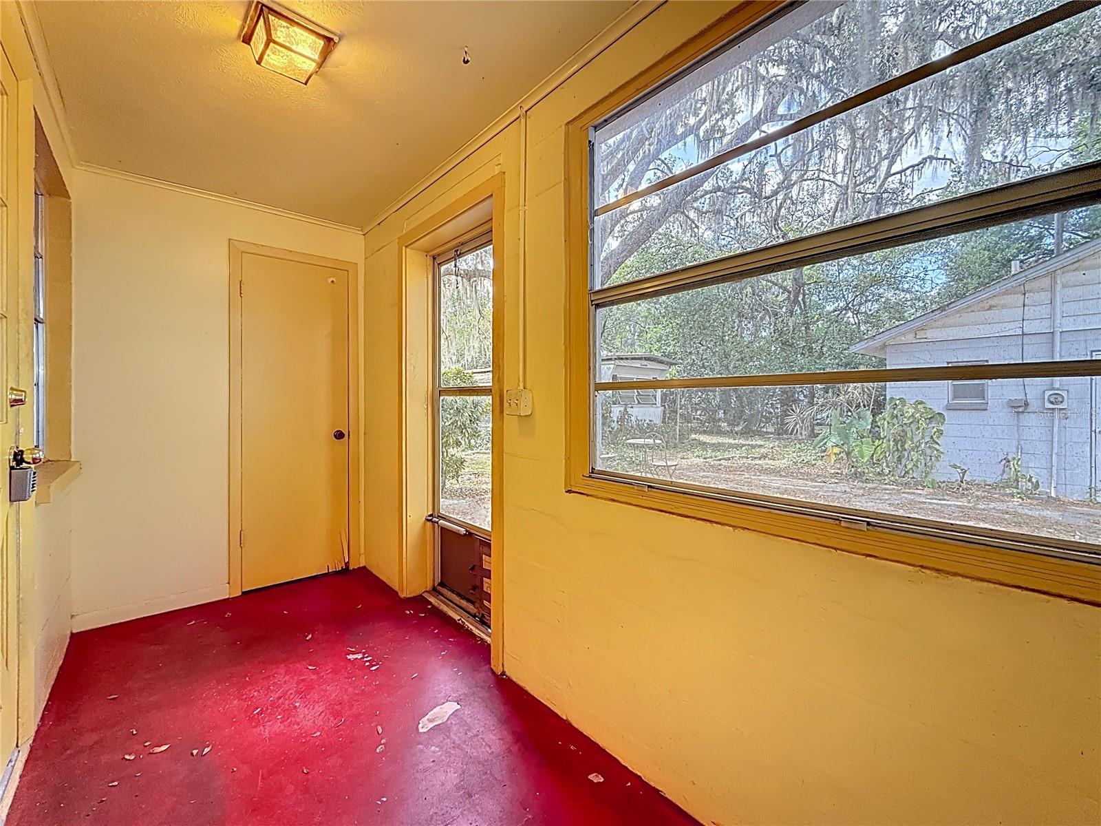 Image 44 of 63 For 38327 Palm Grove Drive