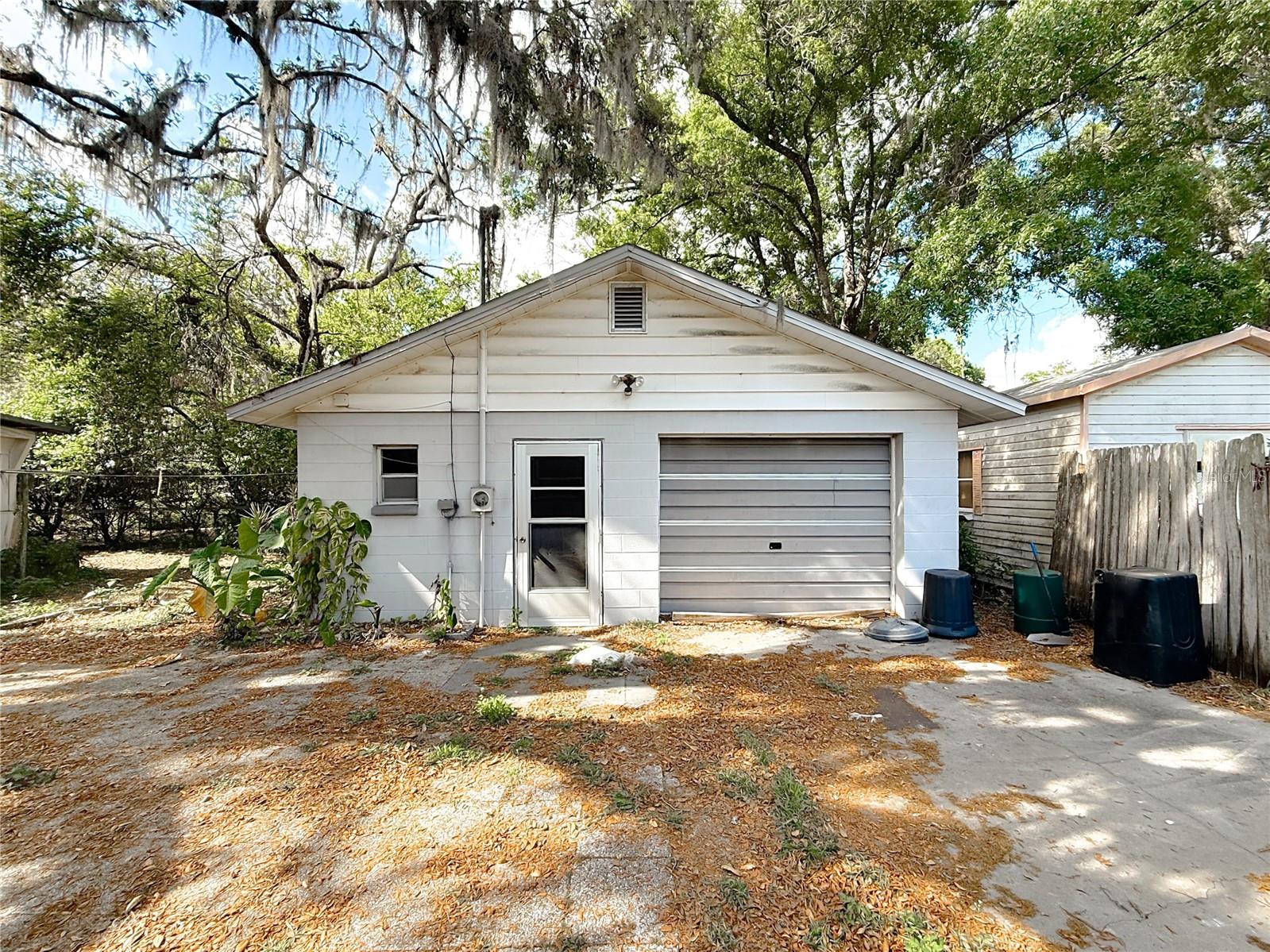 Image 48 of 63 For 38327 Palm Grove Drive