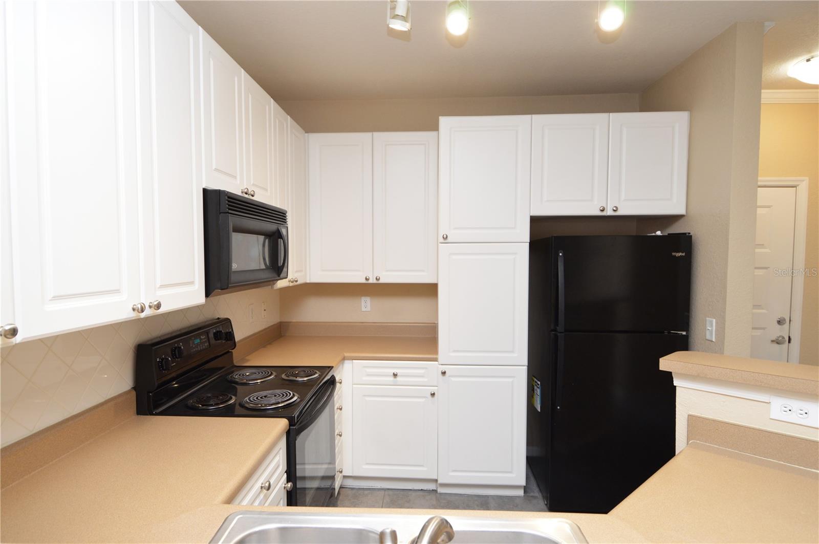 Image 10 of 65 For 4221 Spruce Street 2229