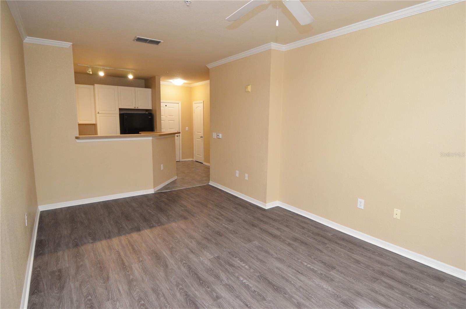 Image 11 of 65 For 4221 Spruce Street 2229