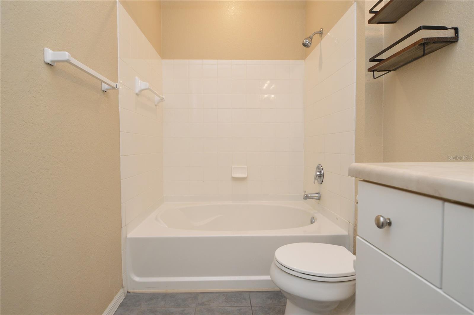 Image 24 of 65 For 4221 Spruce Street 2229