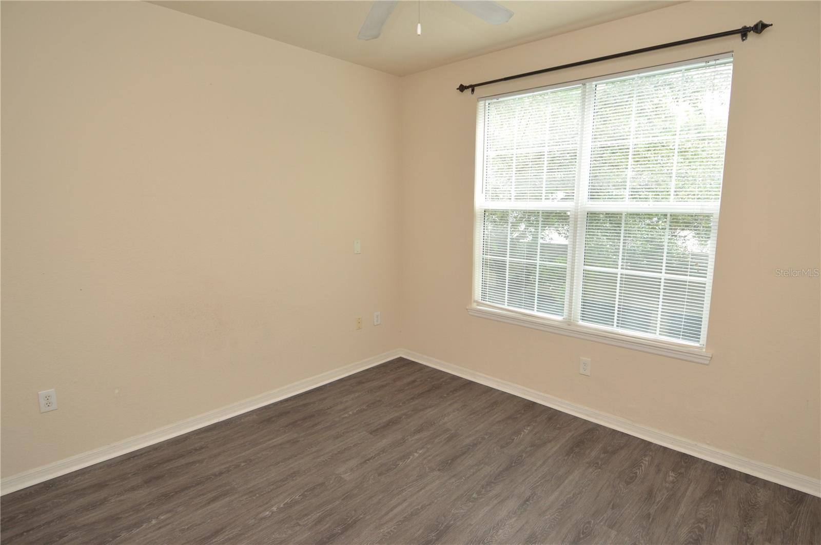 Image 31 of 65 For 4221 Spruce Street 2229