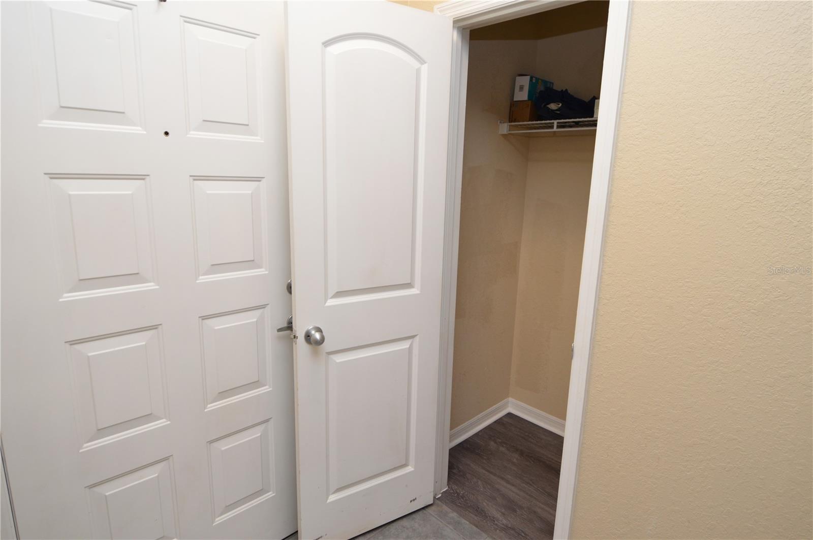 Image 5 of 65 For 4221 Spruce Street 2229