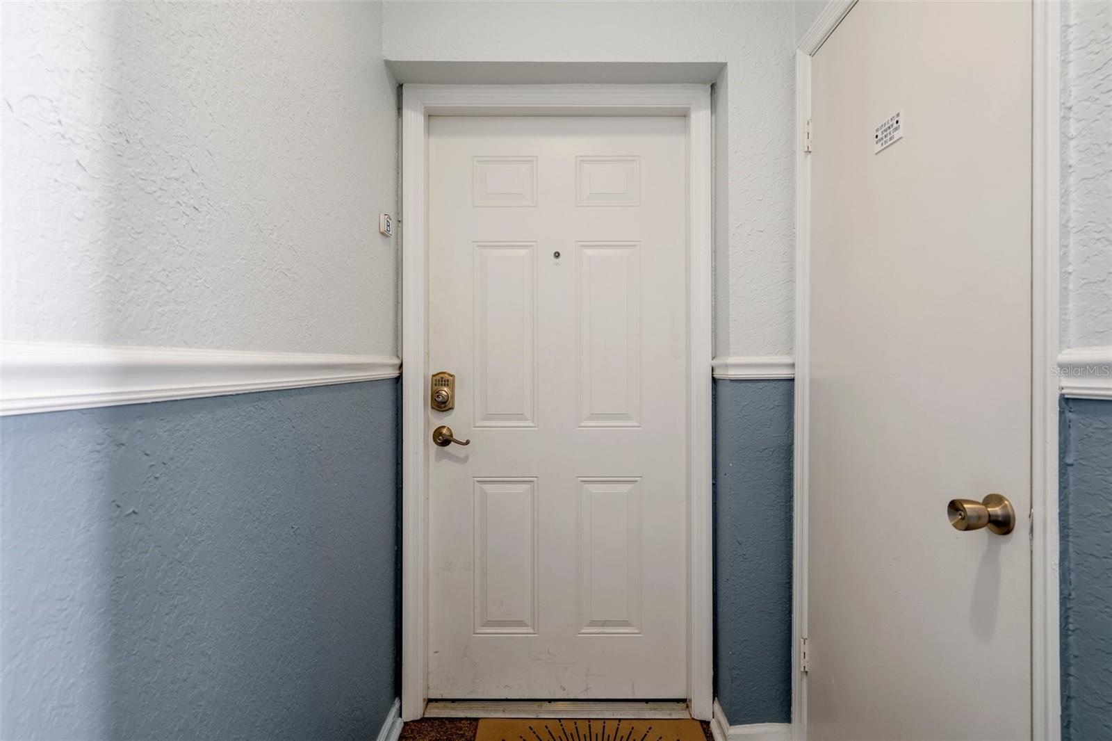 Image 21 of 69 For 5174 Beach Drive Se B