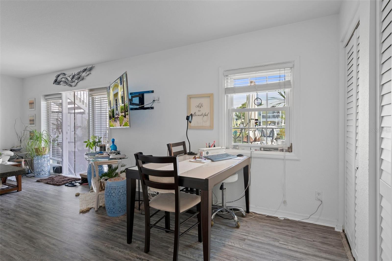 Image 32 of 69 For 5174 Beach Drive Se B