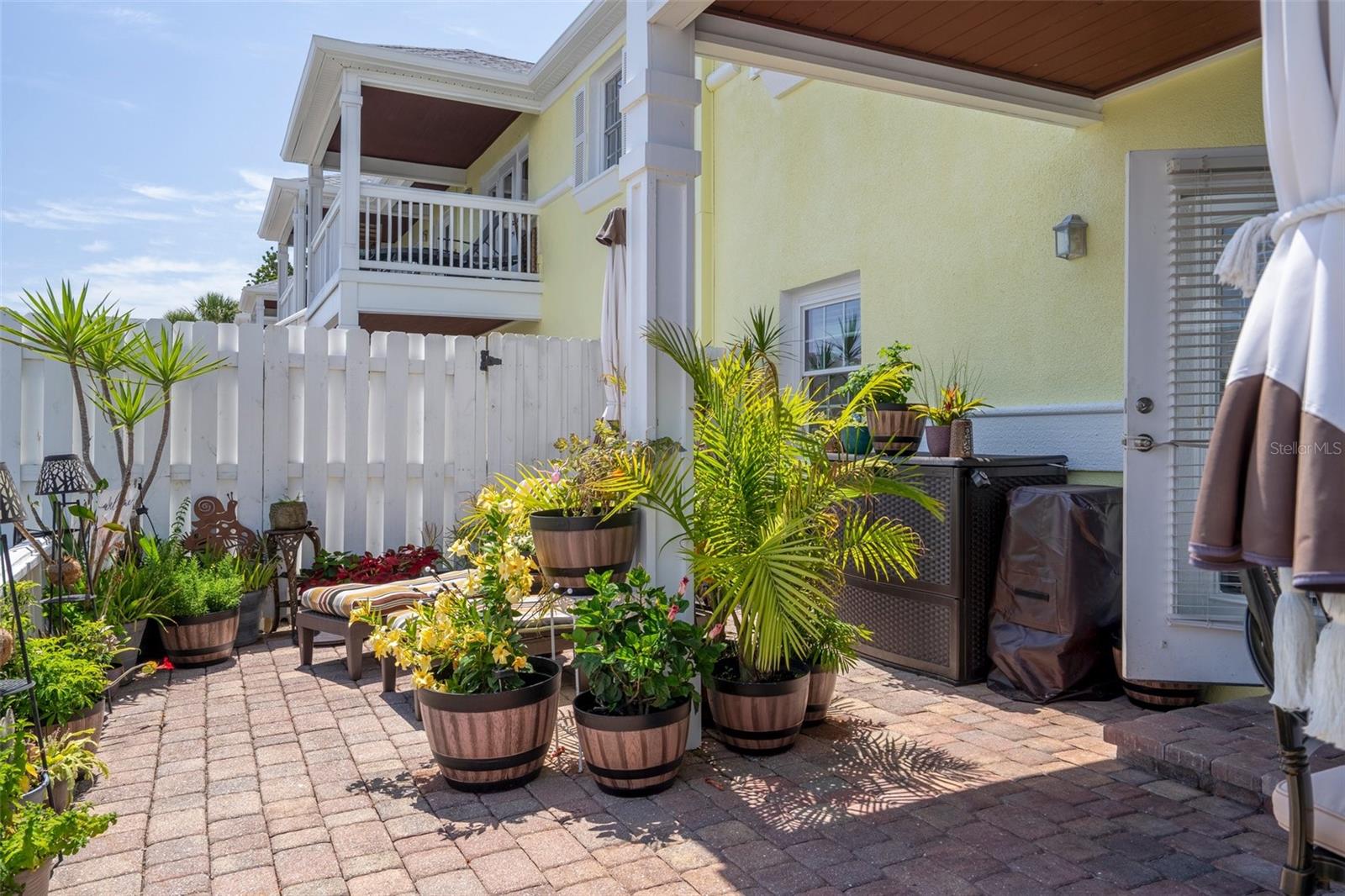Image 47 of 69 For 5174 Beach Drive Se B