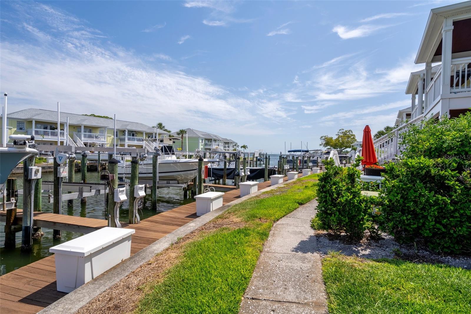 Image 57 of 69 For 5174 Beach Drive Se B