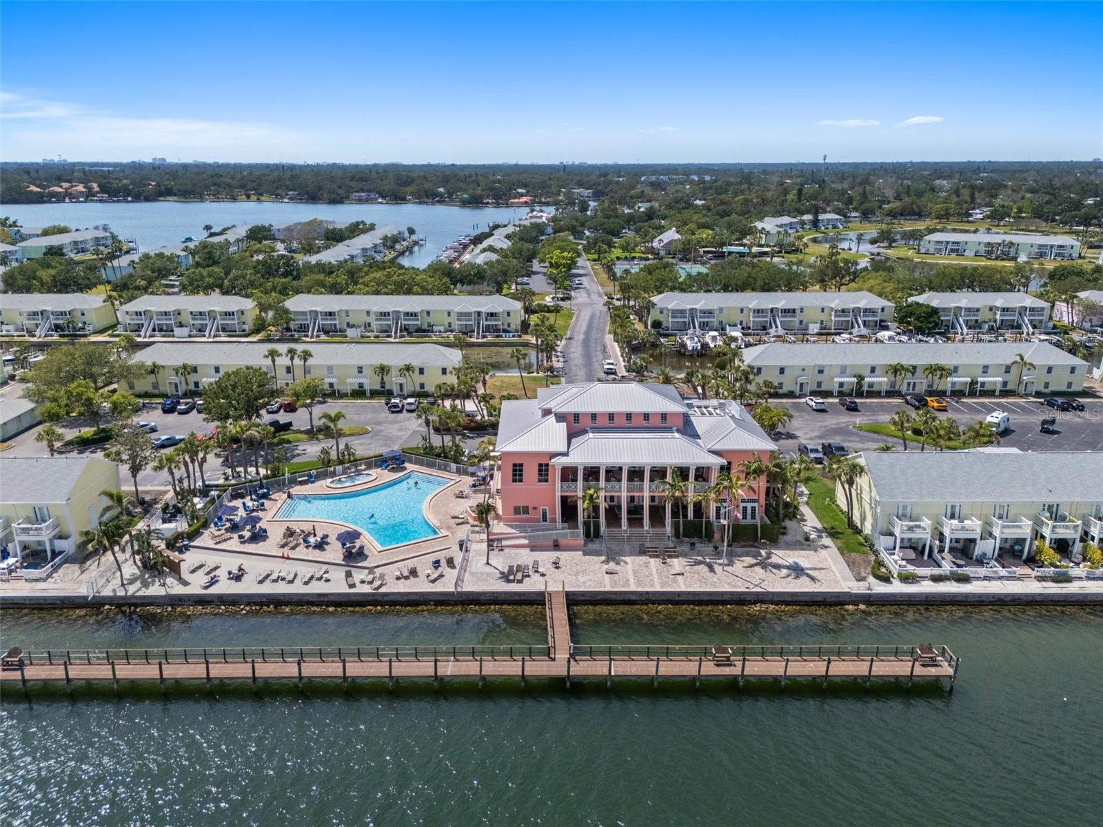 Image 62 of 69 For 5174 Beach Drive Se B