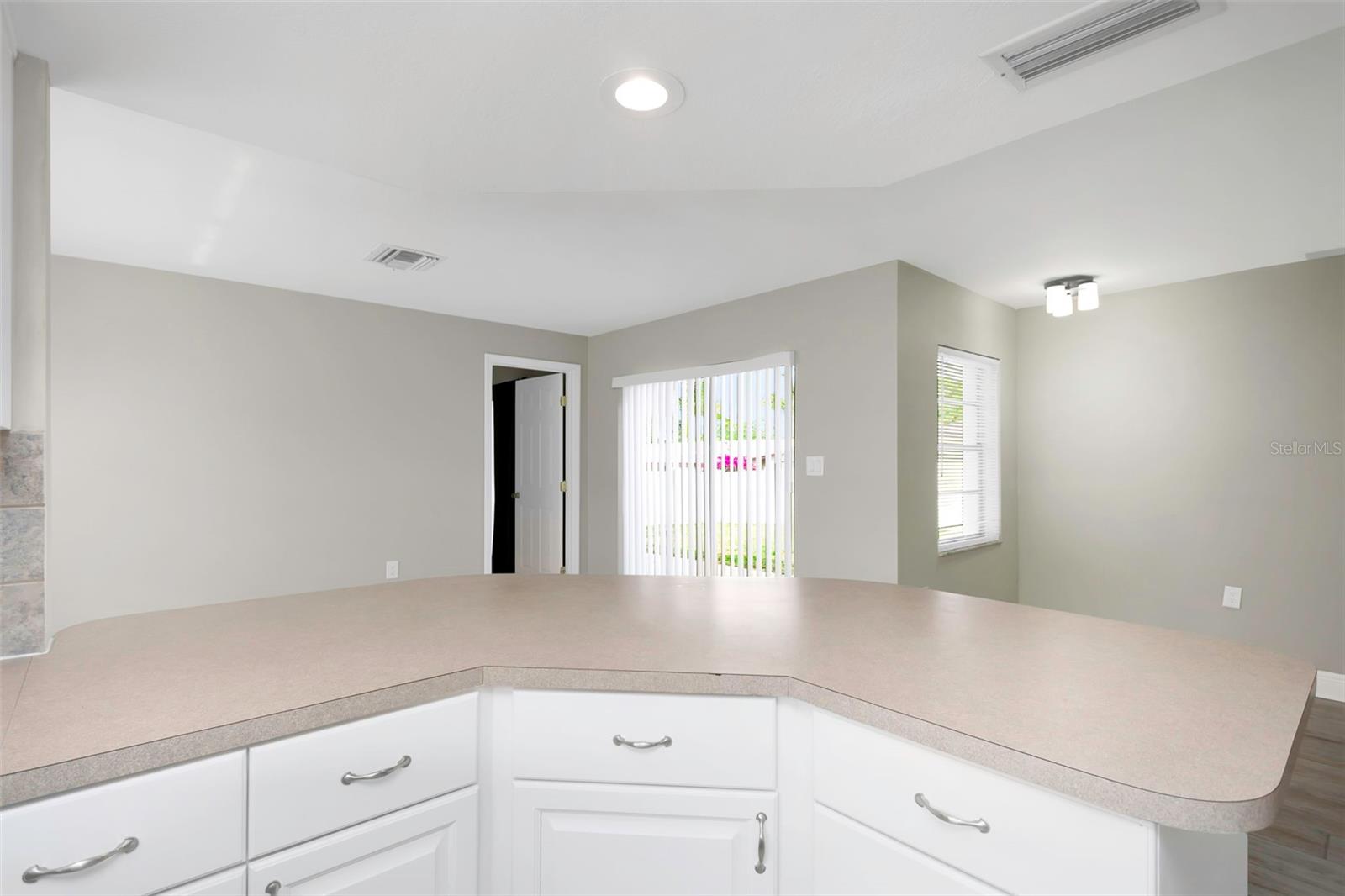 Image 12 of 30 For 105 Timberview Drive