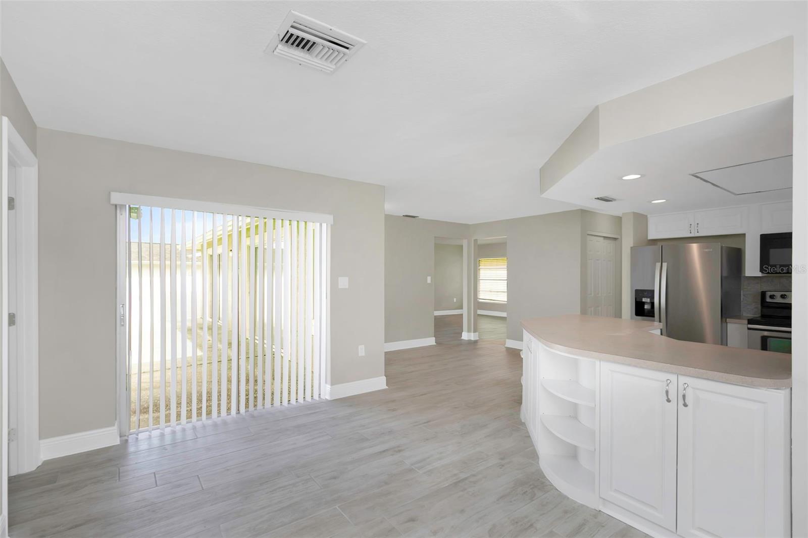 Image 13 of 30 For 105 Timberview Drive