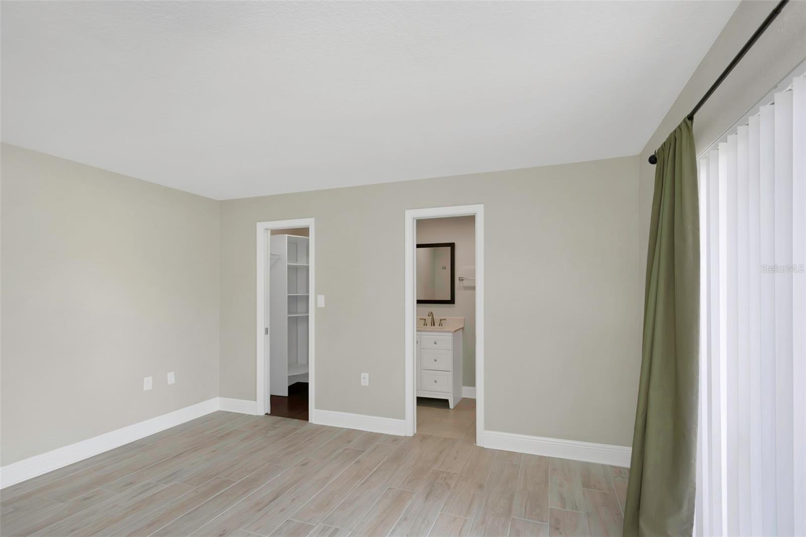 Image 22 of 30 For 105 Timberview Drive