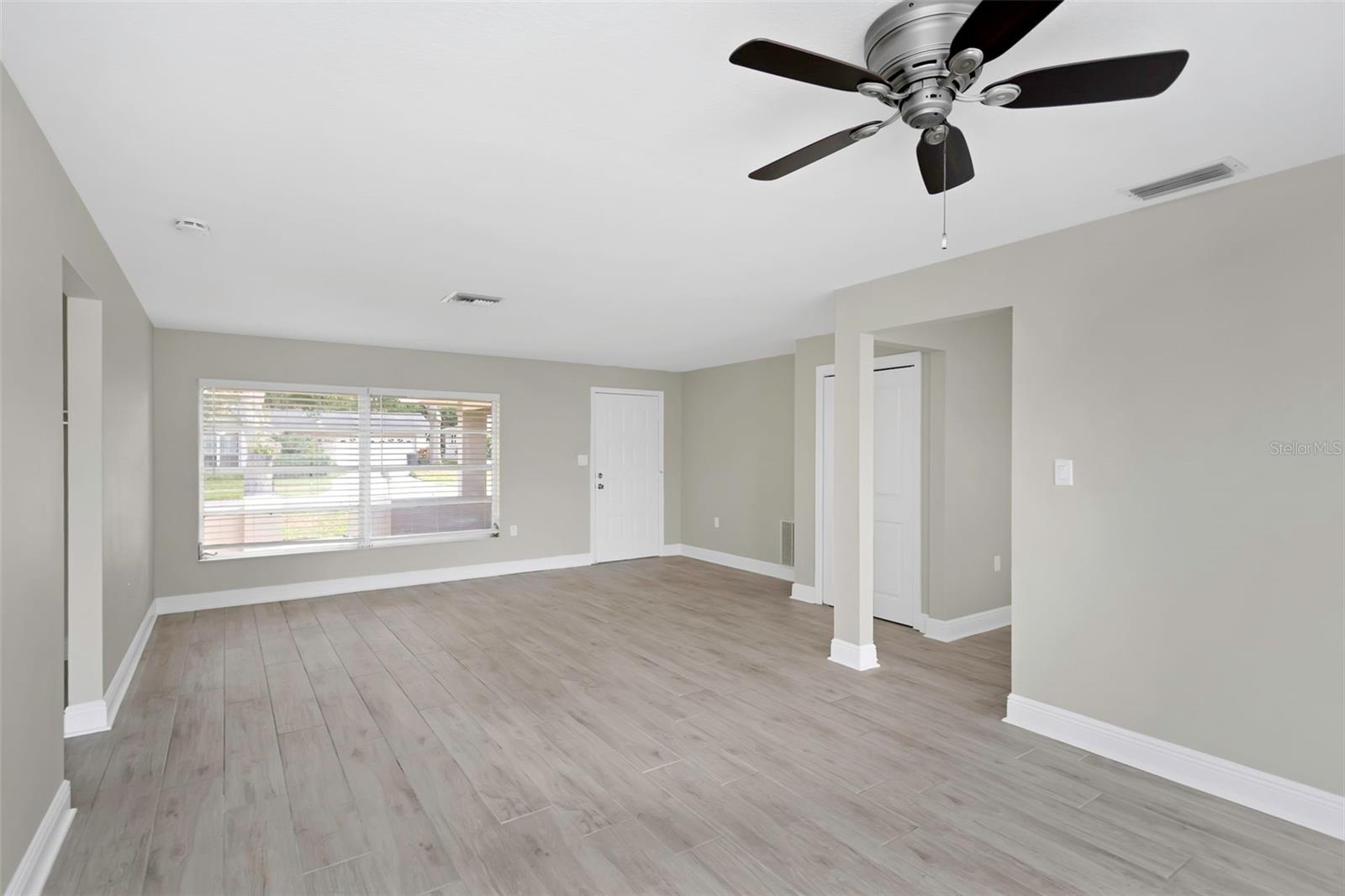 Image 6 of 30 For 105 Timberview Drive