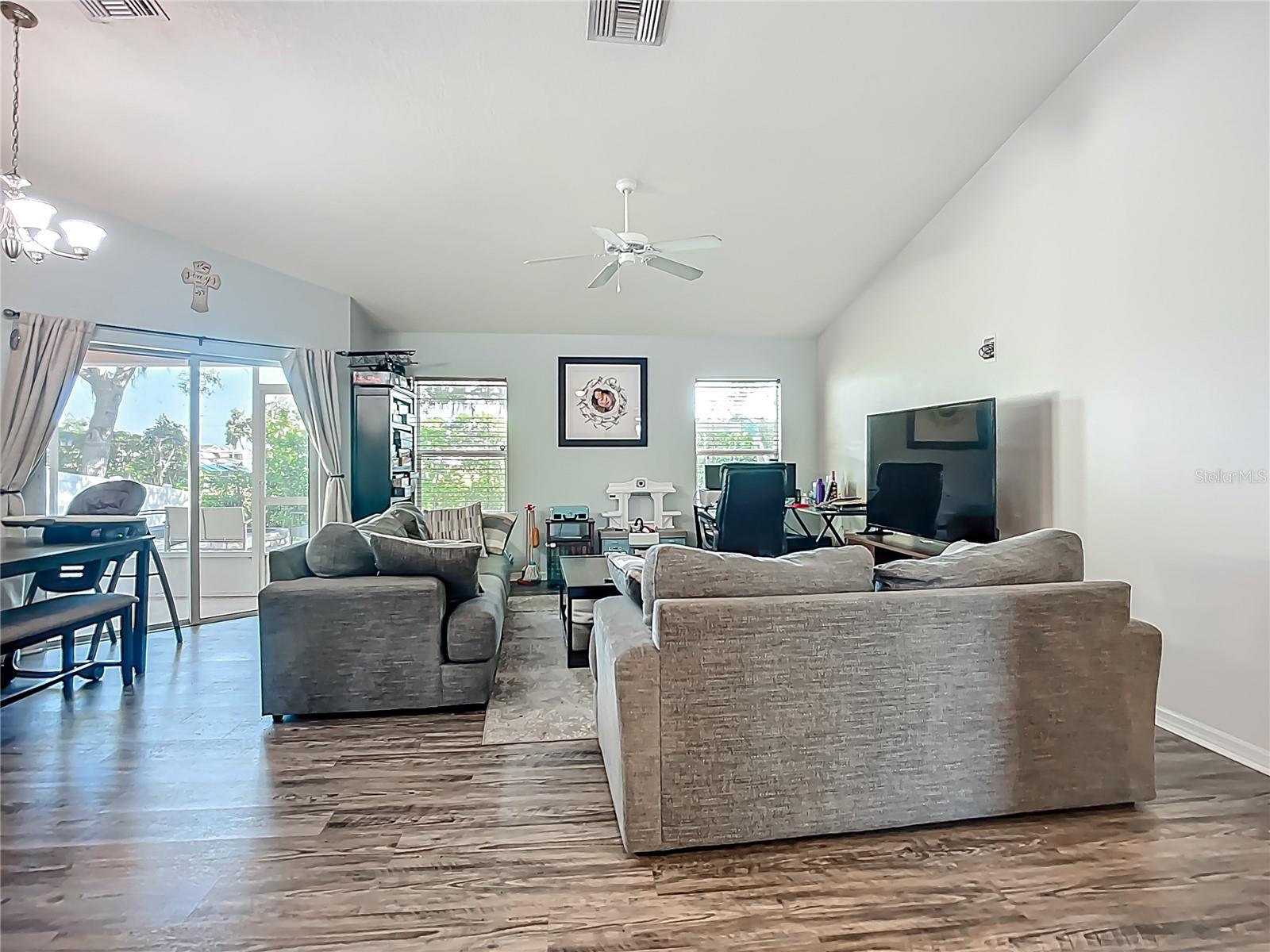 Image 7 of 36 For 3212 55th Street E