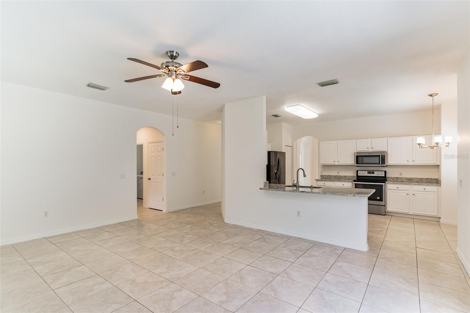 Image 10 of 29 For 2433 Huron Circle