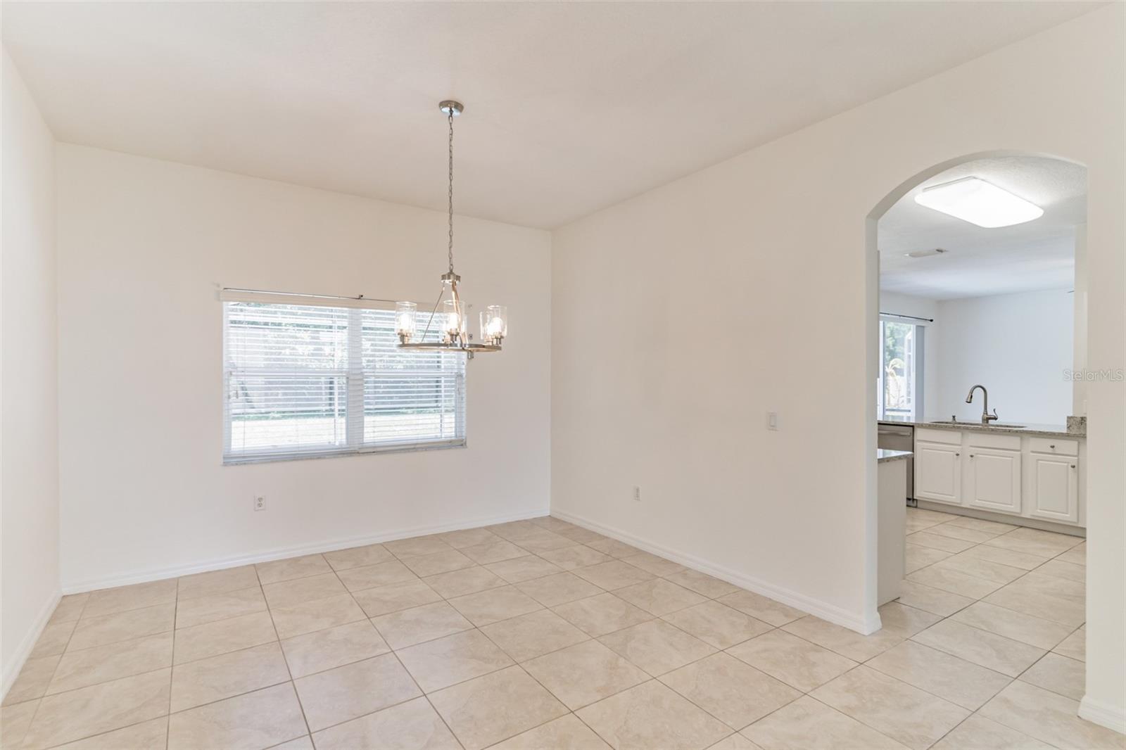 Image 7 of 29 For 2433 Huron Circle