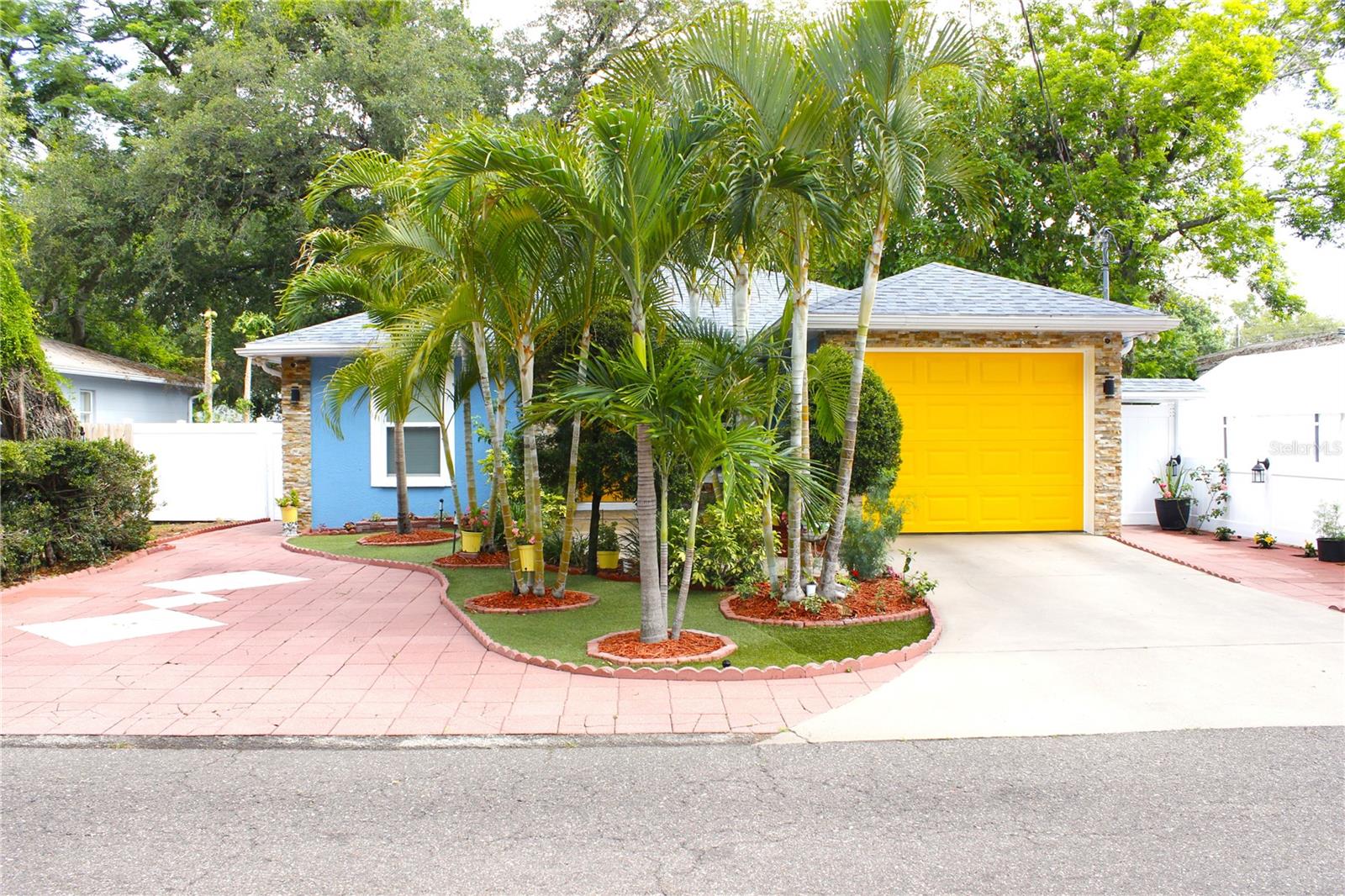 Image 2 of 54 For 3306 Chelsea Street