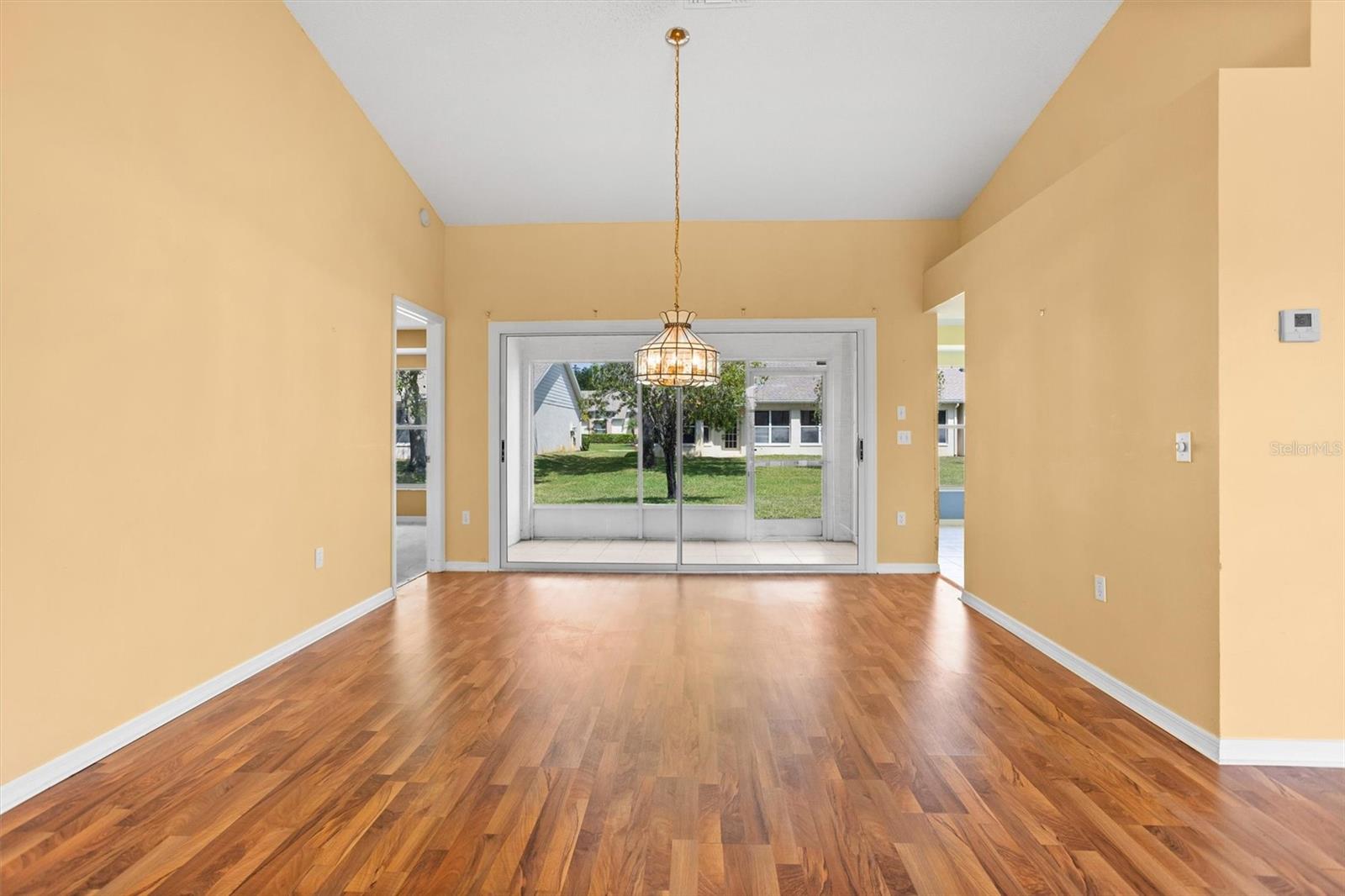 Image 12 of 62 For 1046 Almondwood Drive