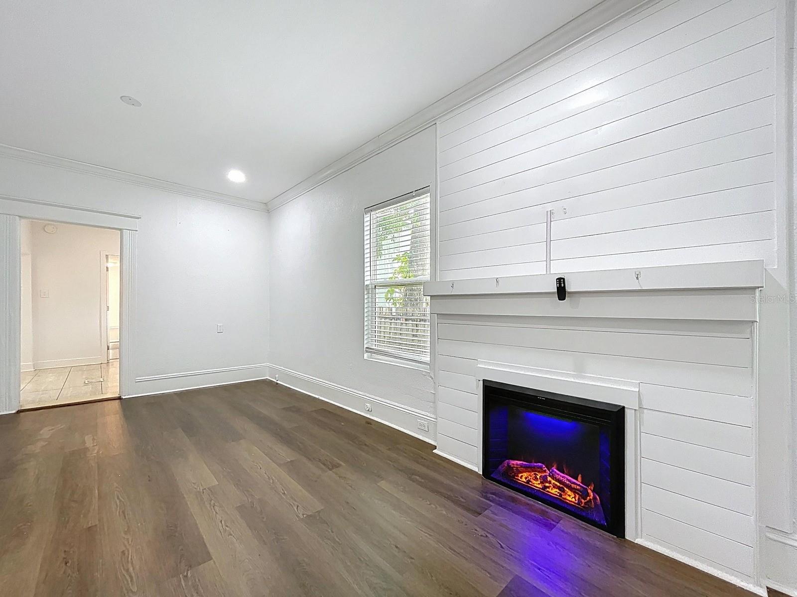 Image 10 of 31 For 3706 Ola Avenue