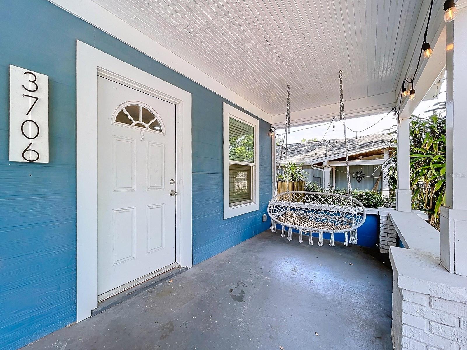 Image 6 of 31 For 3706 Ola Avenue