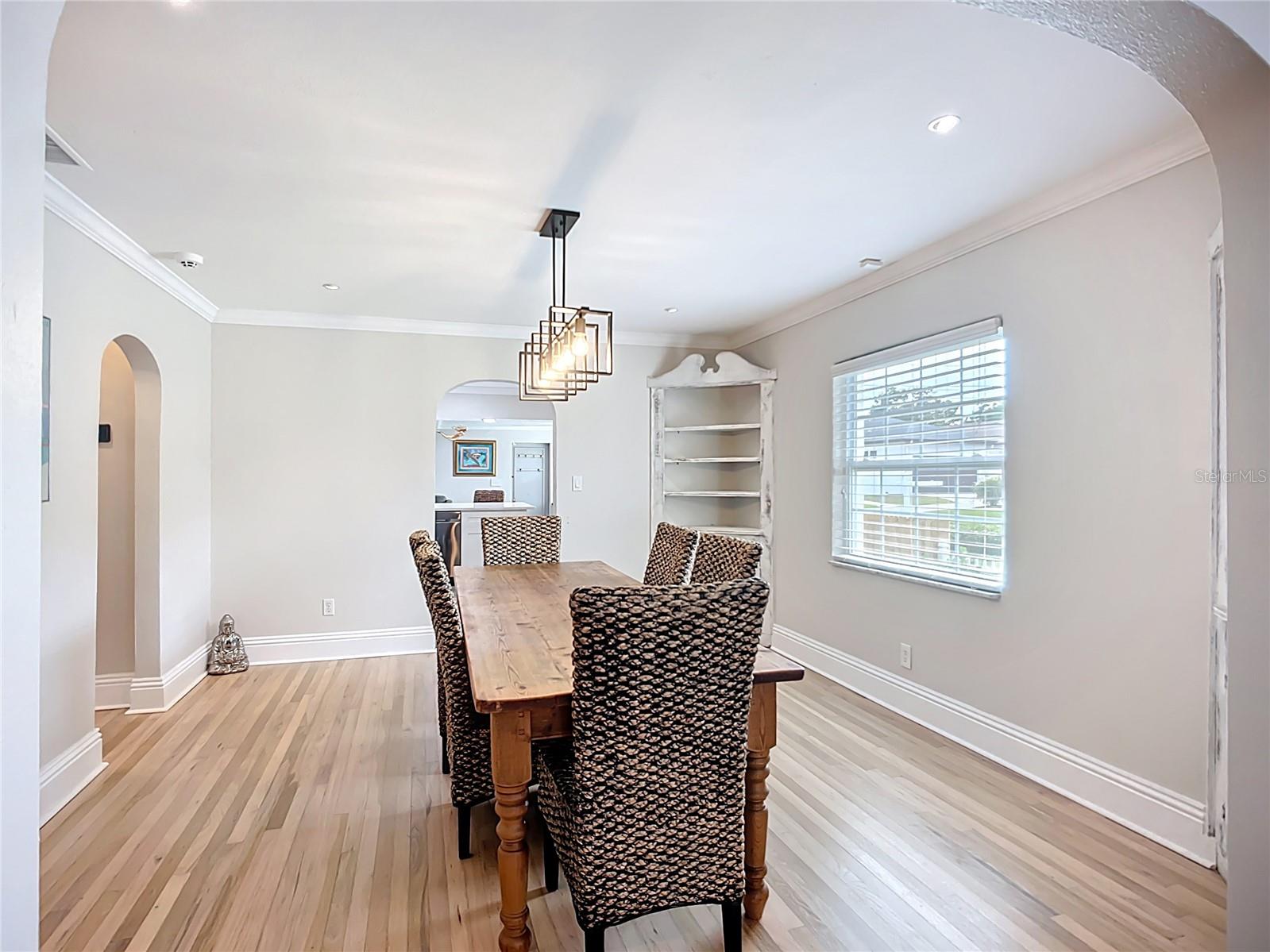 Image 11 of 52 For 4231 8th Street N