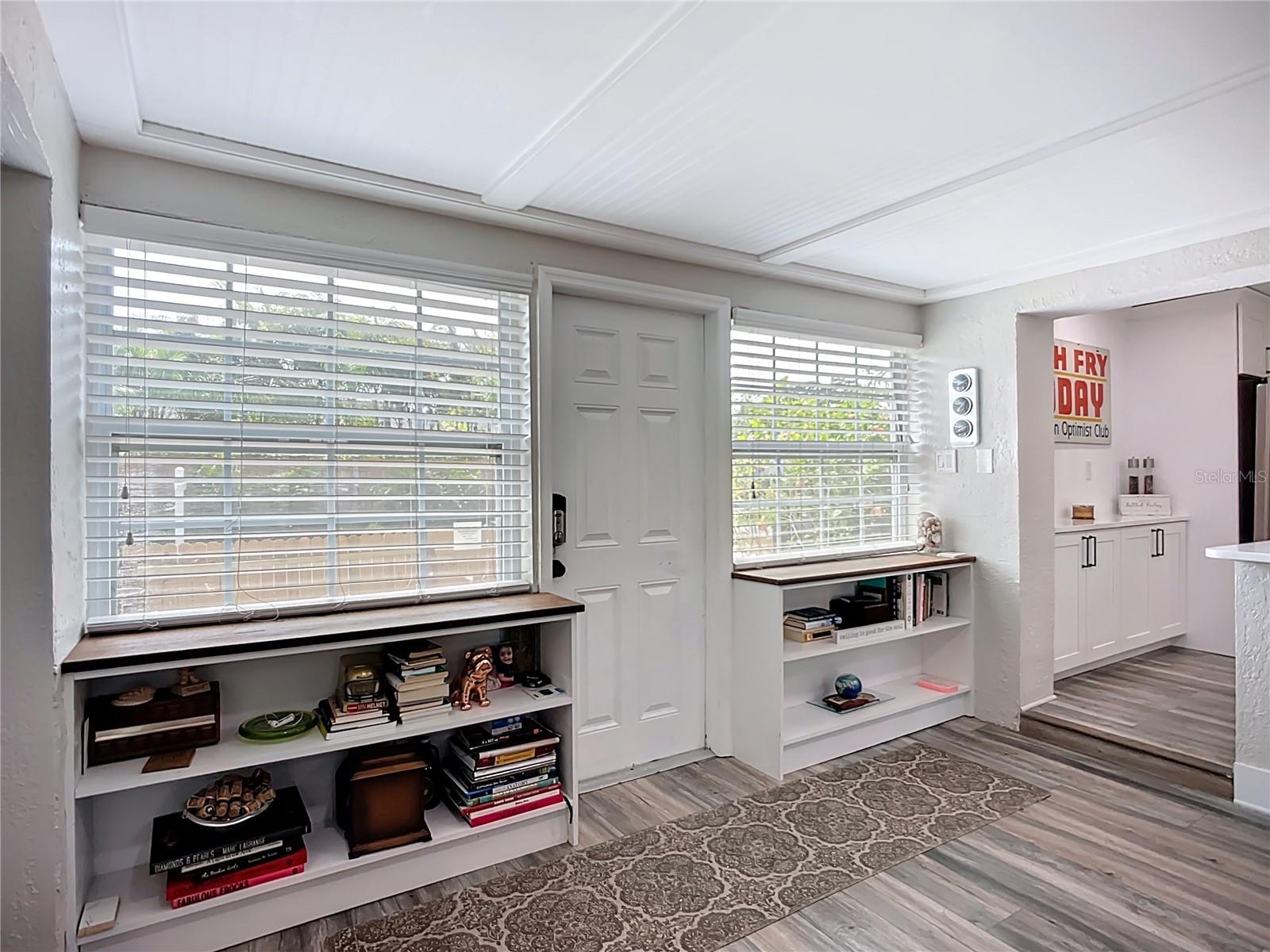 Image 18 of 52 For 4231 8th Street N