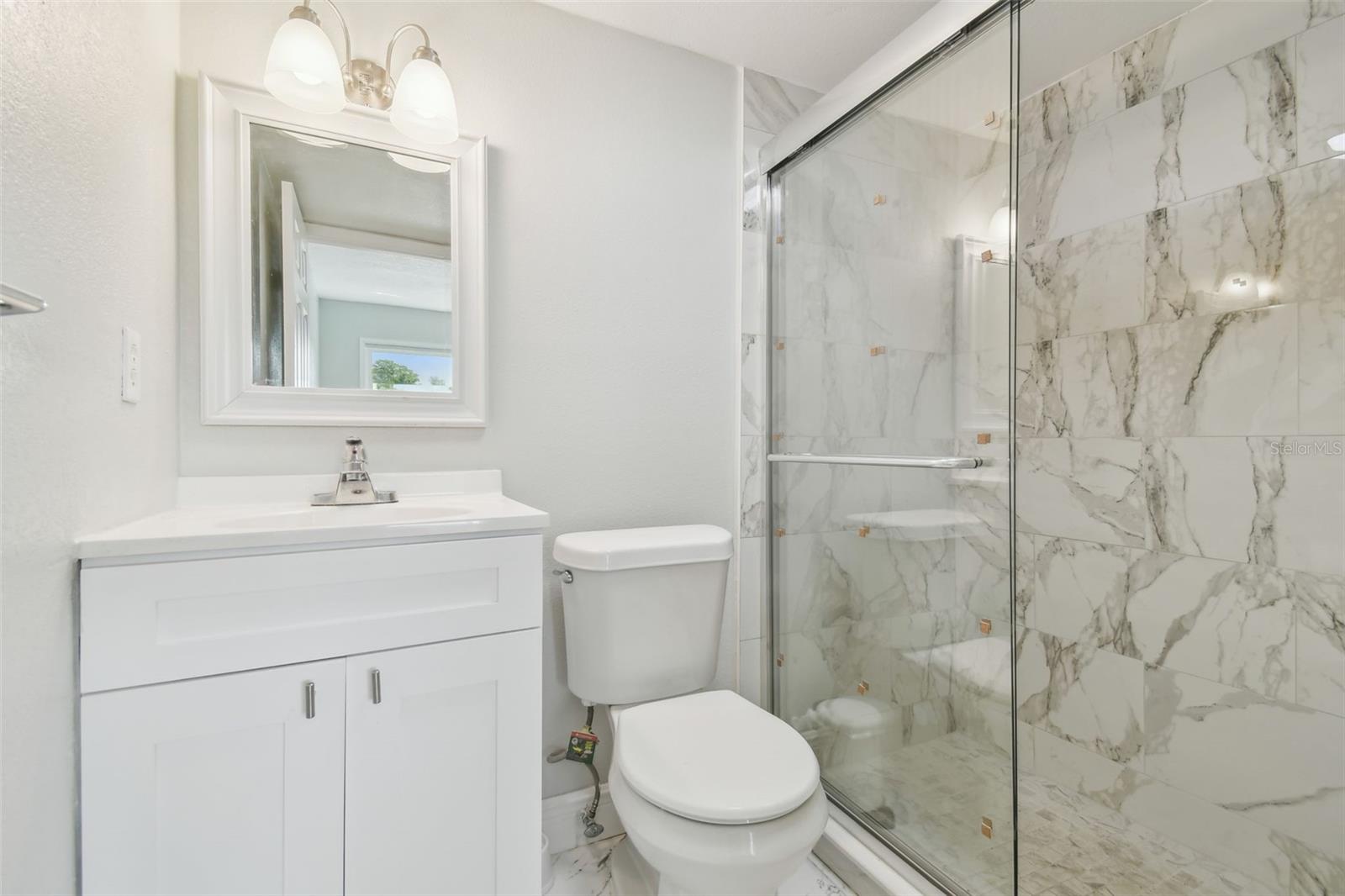 Image 16 of 79 For 4141 Dolphin Drive 4141