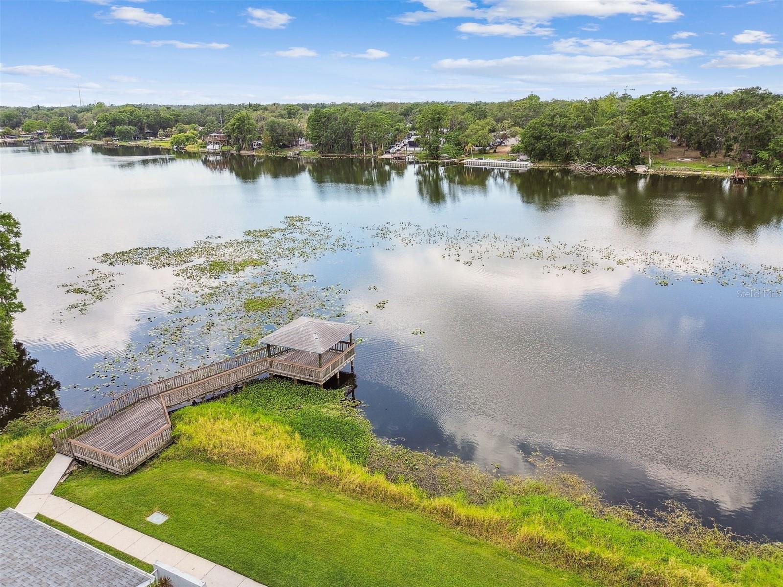 Image 29 of 79 For 4141 Dolphin Drive 4141