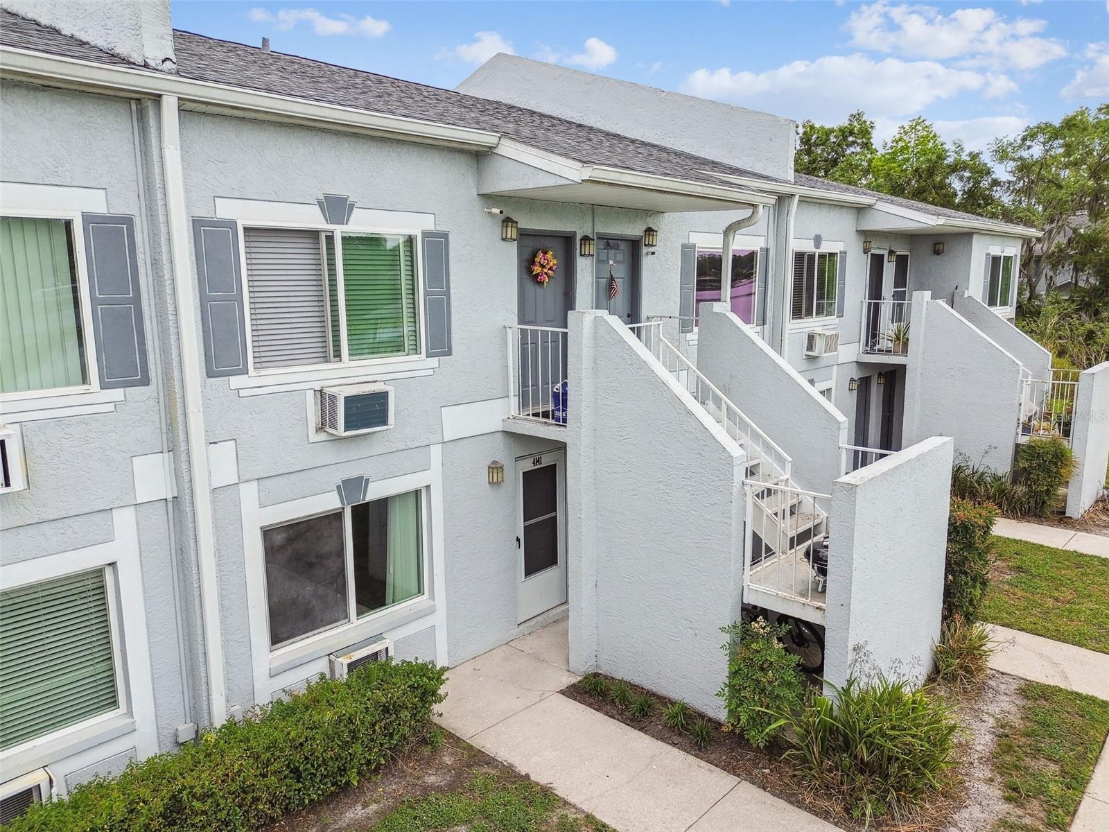 Image 66 of 79 For 4141 Dolphin Drive 4141