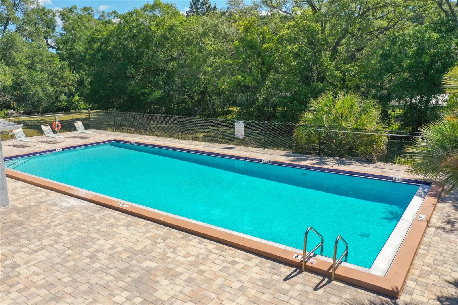 Image 75 of 79 For 4141 Dolphin Drive 4141