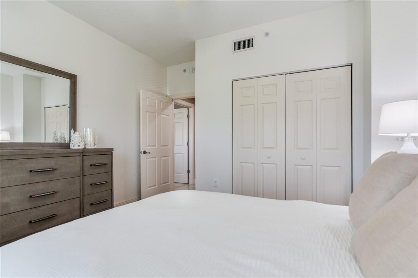 Image 41 of 62 For 425 150th Avenue 2301