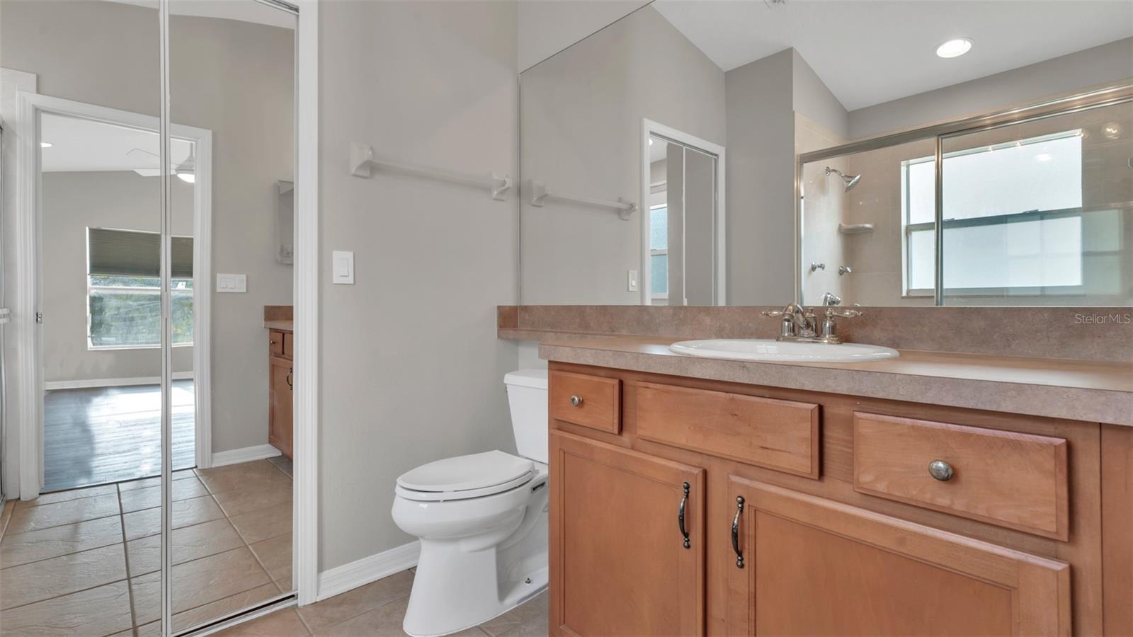 Image 17 of 31 For 9253 Beaufort Court