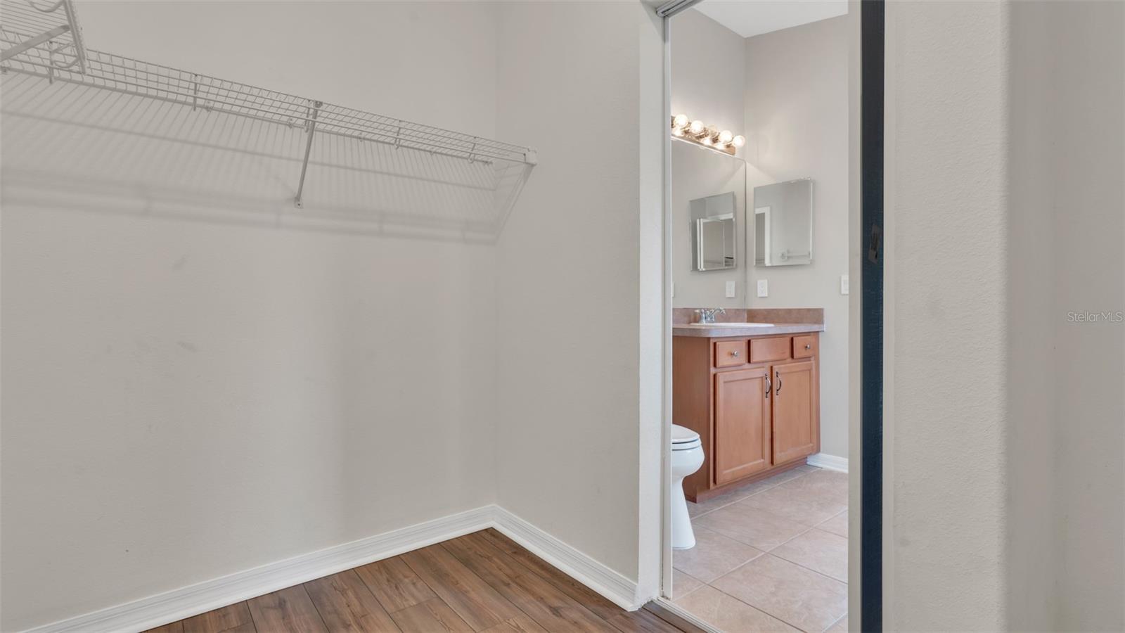 Image 19 of 31 For 9253 Beaufort Court