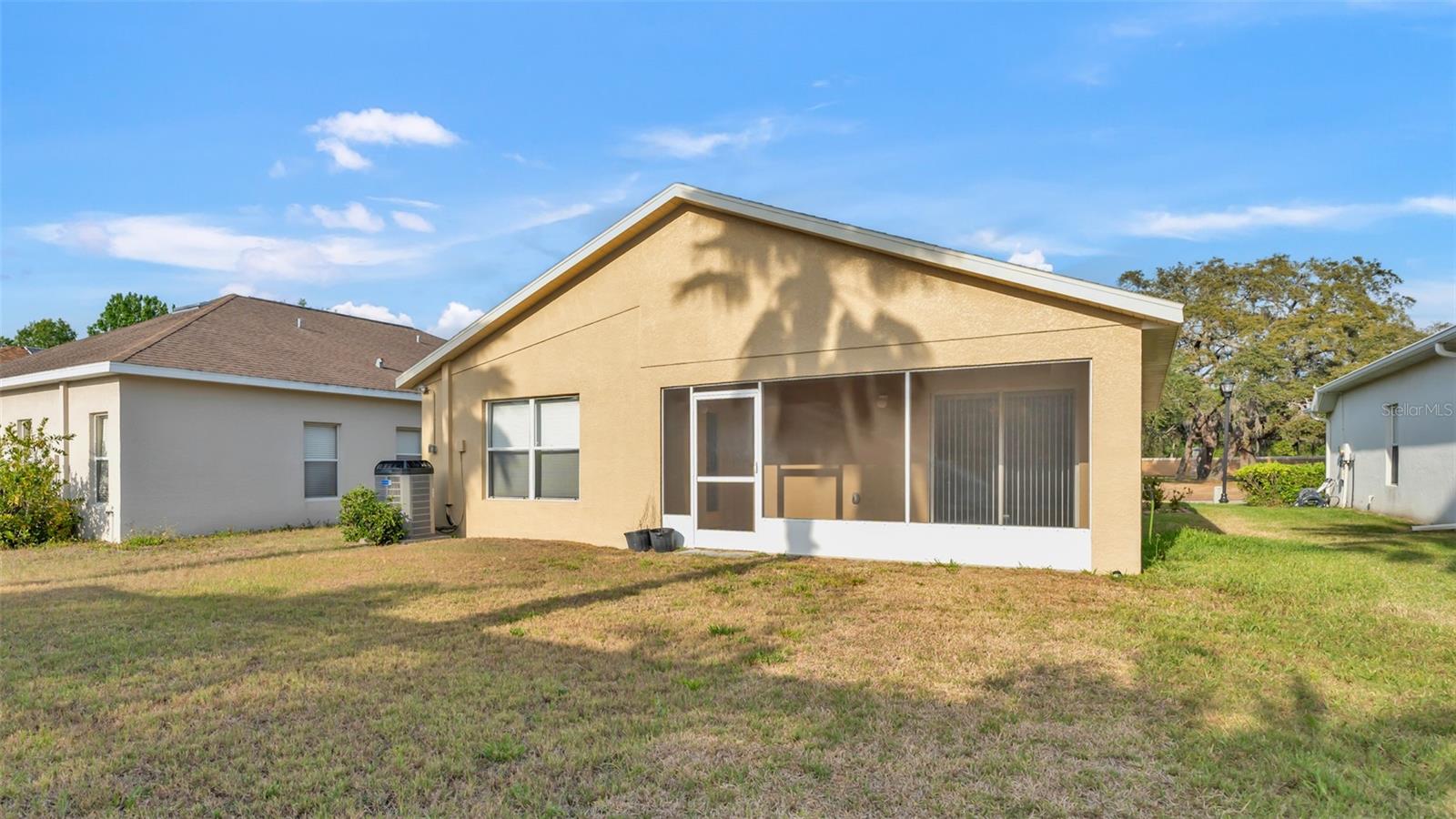 Image 30 of 31 For 9253 Beaufort Court