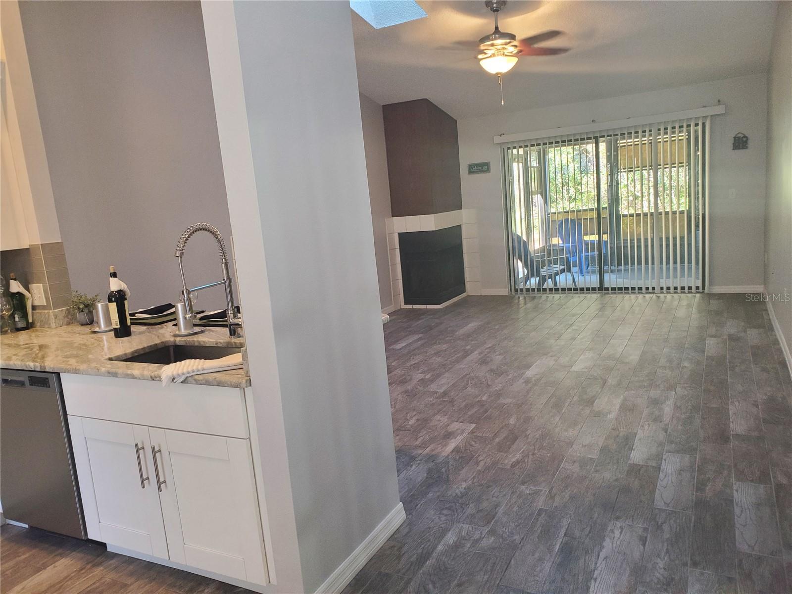 Image 3 of 17 For 7941 Clarendon Drive
