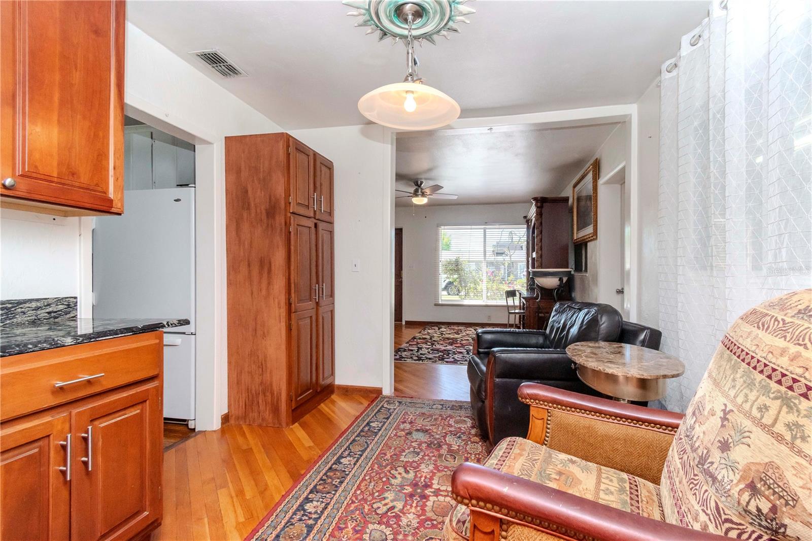 Image 10 of 36 For 4425 Bay Villa Avenue