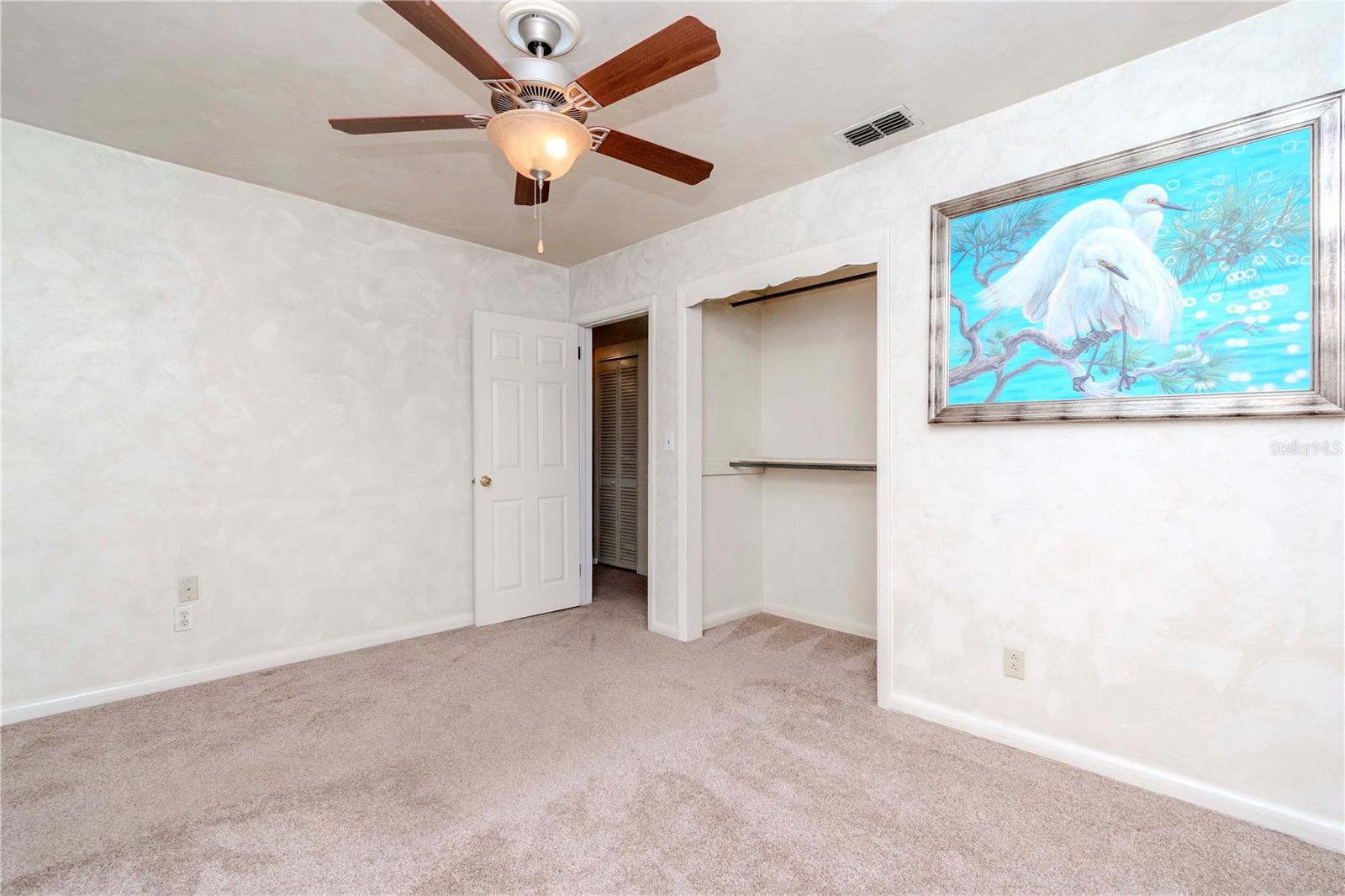 Image 18 of 36 For 4425 Bay Villa Avenue