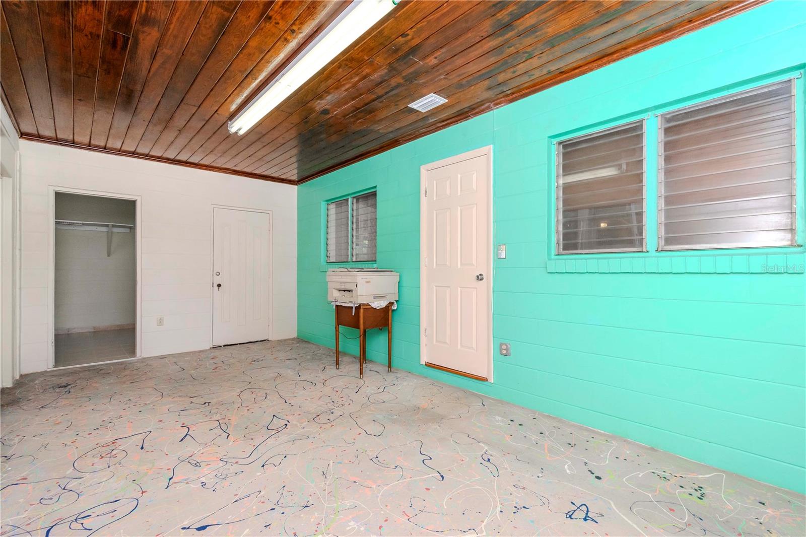 Image 23 of 36 For 4425 Bay Villa Avenue