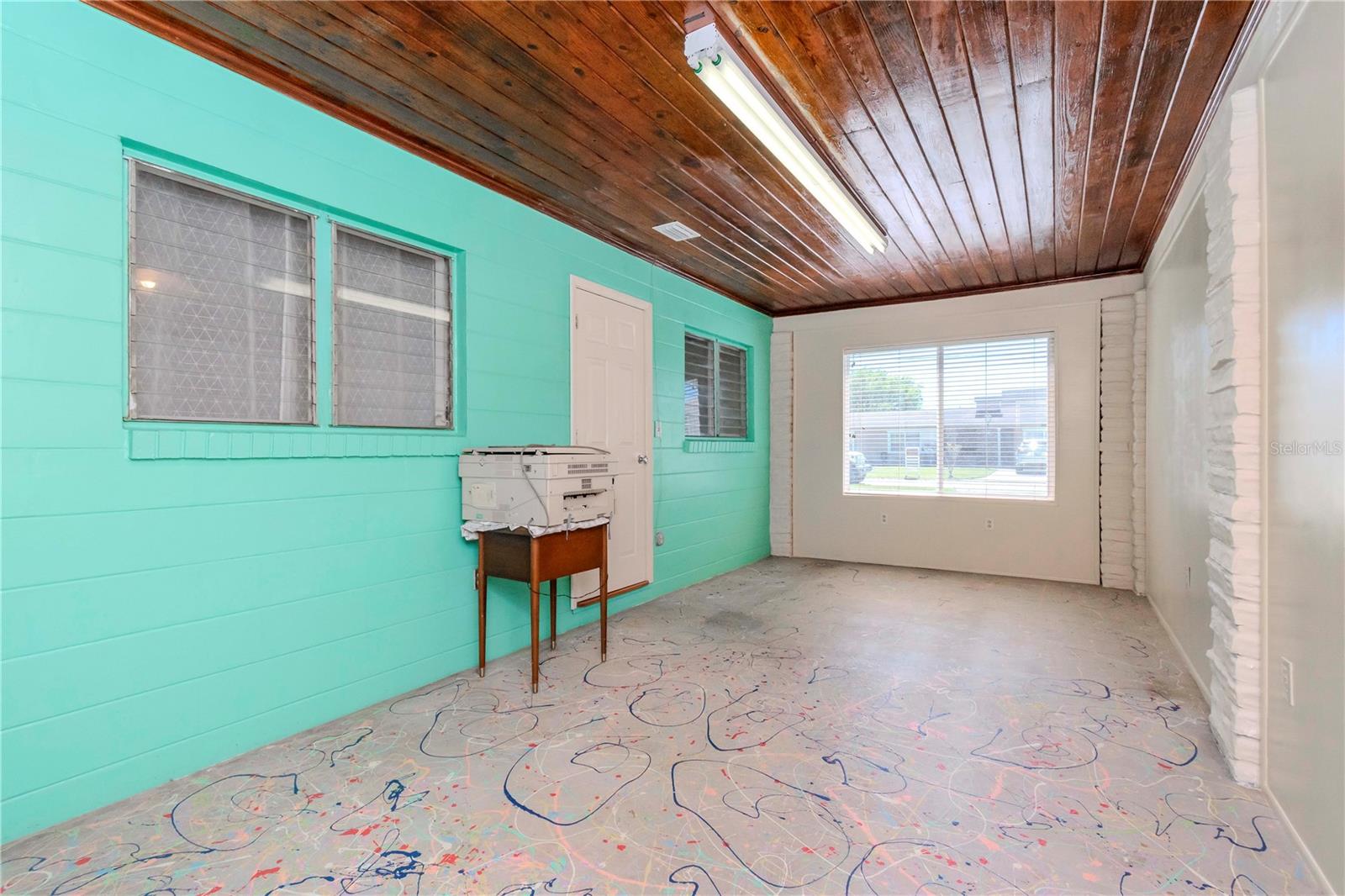 Image 24 of 36 For 4425 Bay Villa Avenue